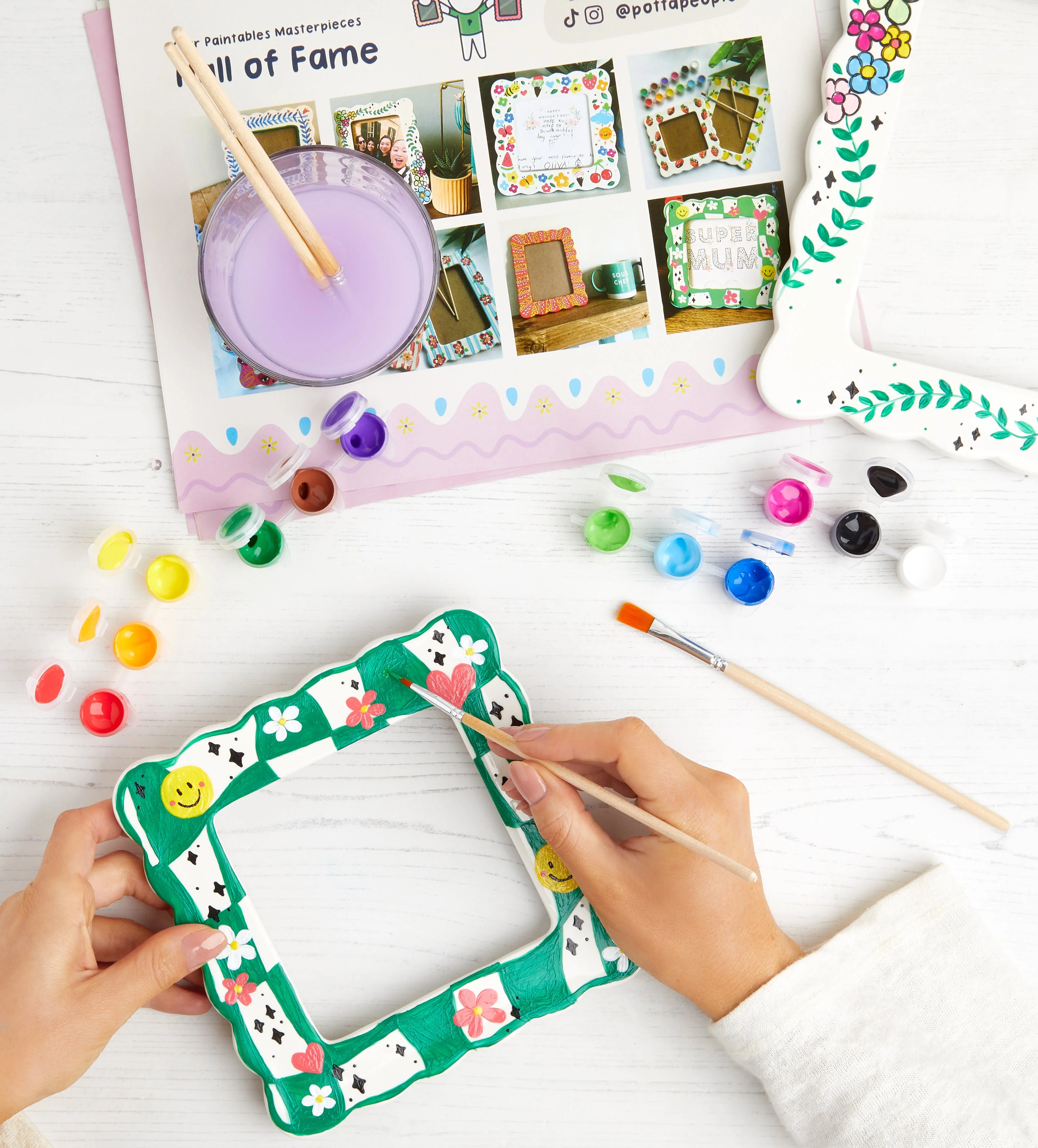 Paint-a-Frame - Image 49
